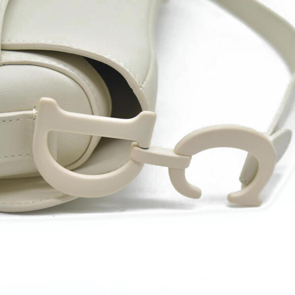 $3950 Dior Ultra-Matte Saddle Bag White Cream - Picture 8 of 12